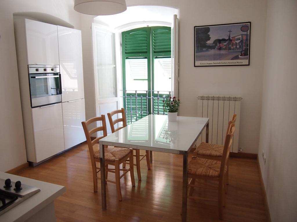 Il Portico - La Spezia To Go 5Terre Appartement Buitenkant foto
