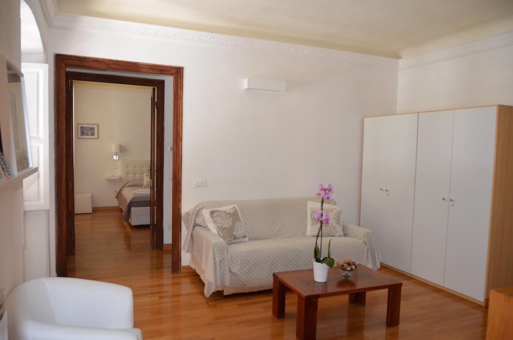 Il Portico - La Spezia To Go 5Terre Appartement Buitenkant foto