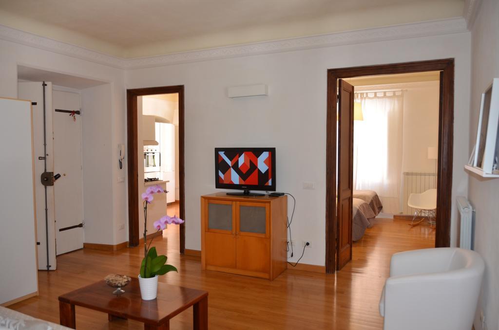 Il Portico - La Spezia To Go 5Terre Appartement Buitenkant foto
